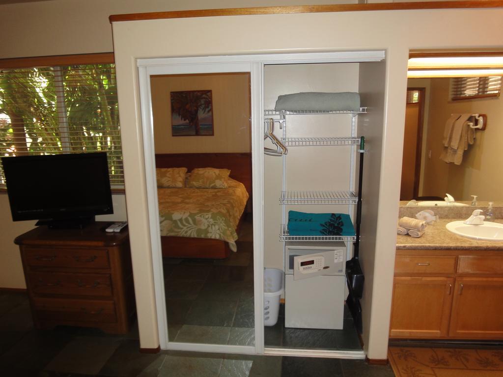 Aloha Aku Inn & Suites Кихей Номер фото